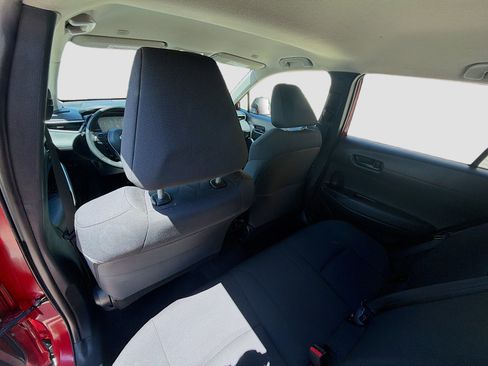 Used 2023 Toyota Corolla Cross LE FWD image 25