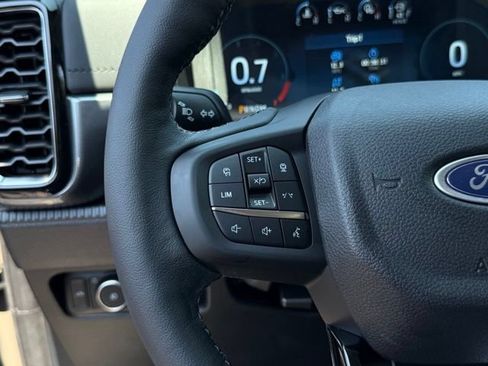 New 2026 Ford Ranger Lariat w/ Black Appearance Package AWD/4WD image 11