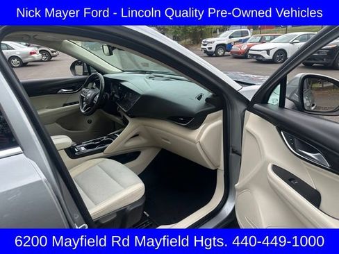 Used 2023 Buick Envision Preferred image 23
