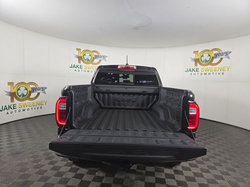 Used 2025 GMC Canyon Denali w/ LPO, Denali Black Edition image 27
