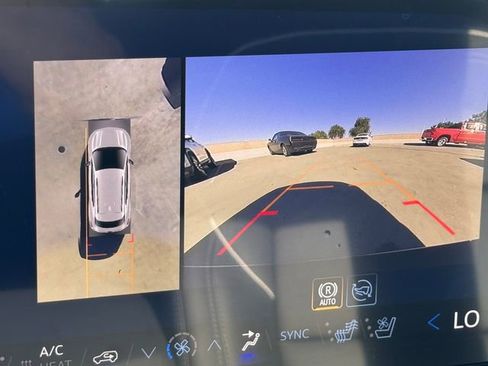 New 2026 Chevrolet Equinox EV LT w/ Convenience Package II image 13