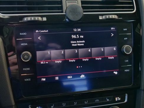 Used 2019 Volkswagen GTI Autobahn image 19