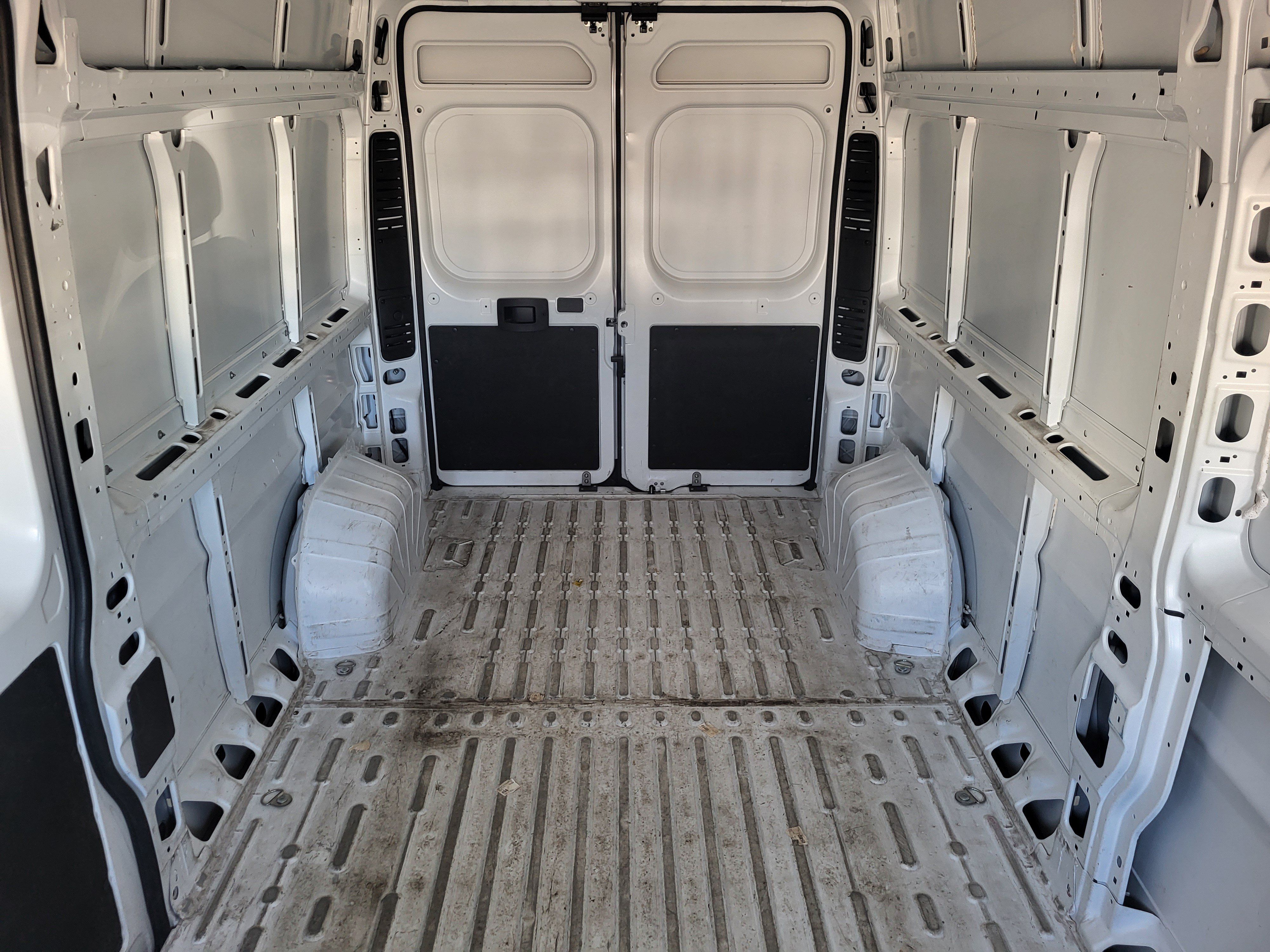 Used 2025 RAM ProMaster 2500 w/ Convenience Group FWD image 23