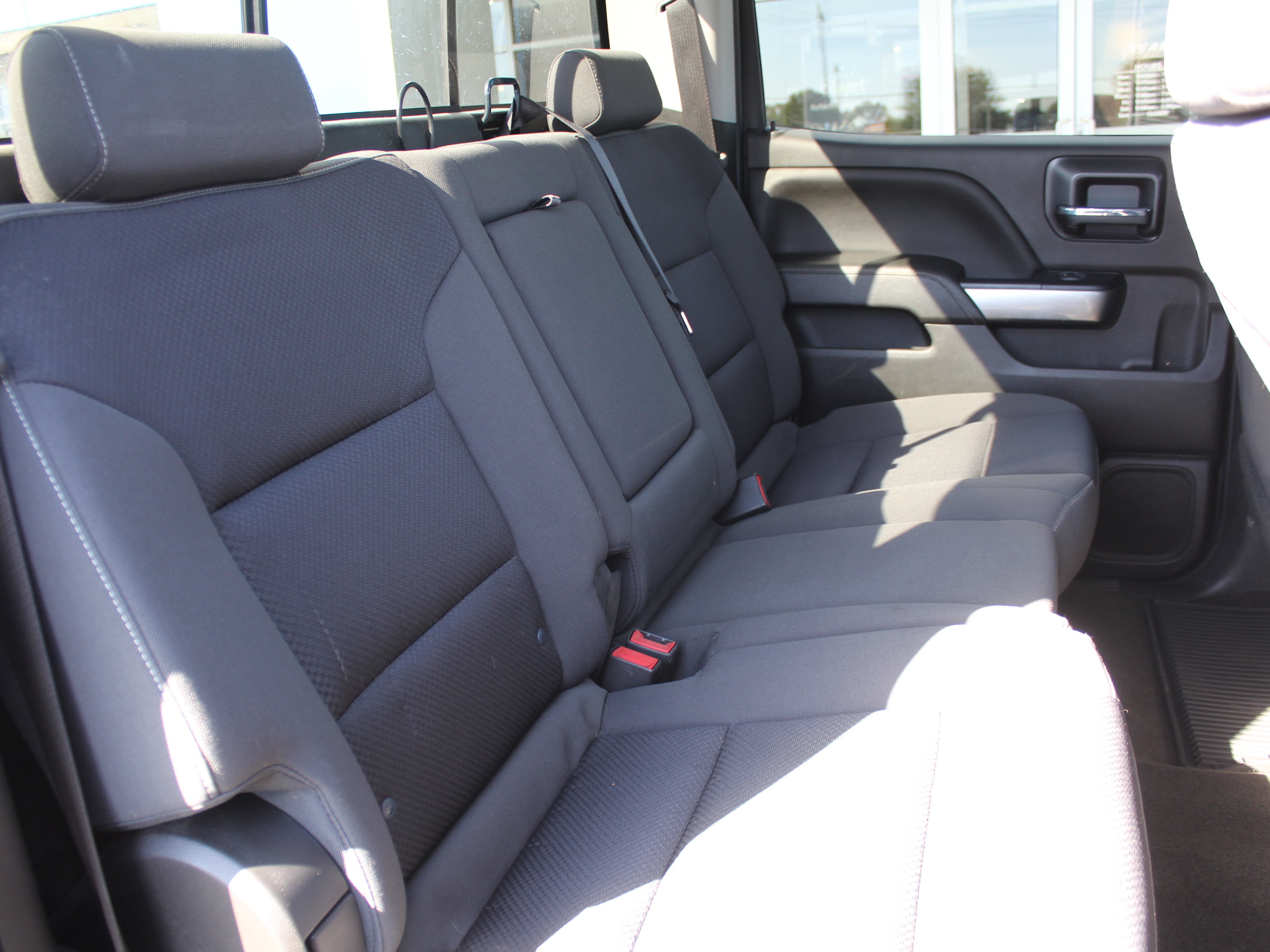 Used 2018 Chevrolet Silverado 1500 LT w/ All Star Edition AWD/4WD image 24
