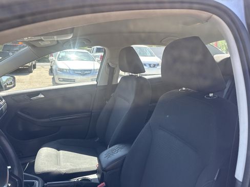 Used 2016 Volkswagen Jetta S FWD image 25