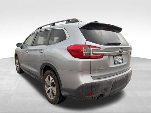 Used 2023 Subaru Ascent Premium w/ Convenience Package image 5