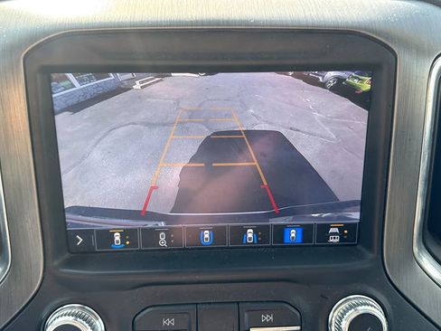 Used 2023 GMC Sierra 3500 Denali w/ Denali Ultimate Package AWD/4WD image 22
