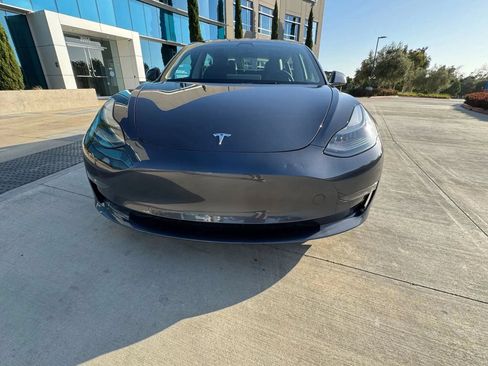 Used 2022 Tesla Model 3 Long Range AWD/4WD image 3