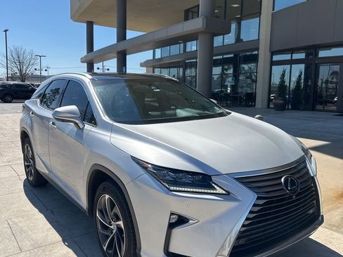 Used 2017 Lexus RX 350 FWD w/ Luxury Package image 14