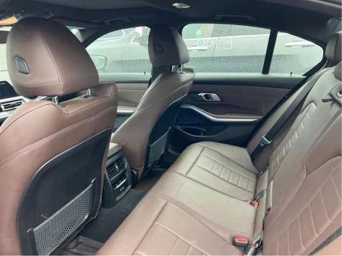 Used 2022 BMW 330e xDrive w/ Premium Package AWD/4WD image 13