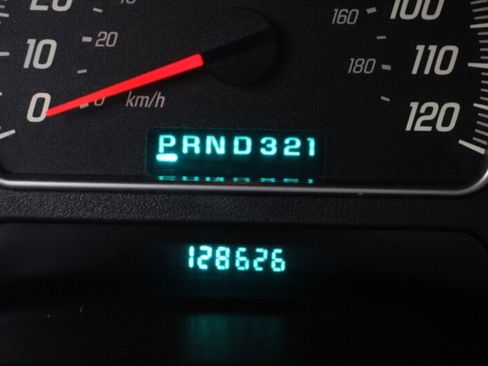 Used 2005 GMC Envoy SLE image 7