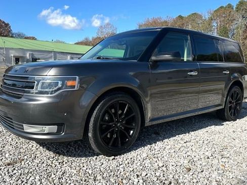 Used 2019 Ford Flex Limited w/ Equipment Group 301A FWD image 1