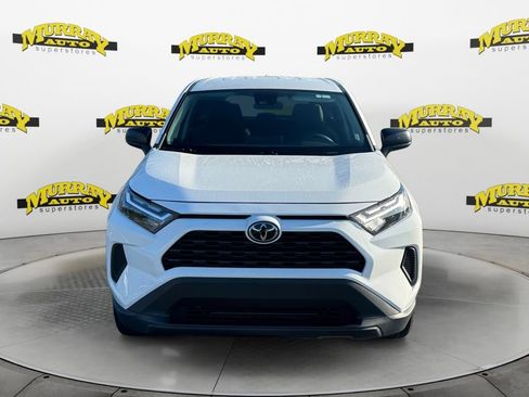 Used 2023 Toyota RAV4 LE FWD image 8