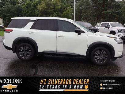 Used 2023 Nissan Pathfinder S