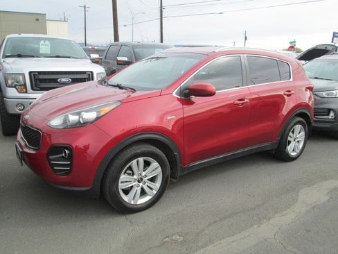 Used 2017 Kia Sportage LX w/ LX Popular Package image 1