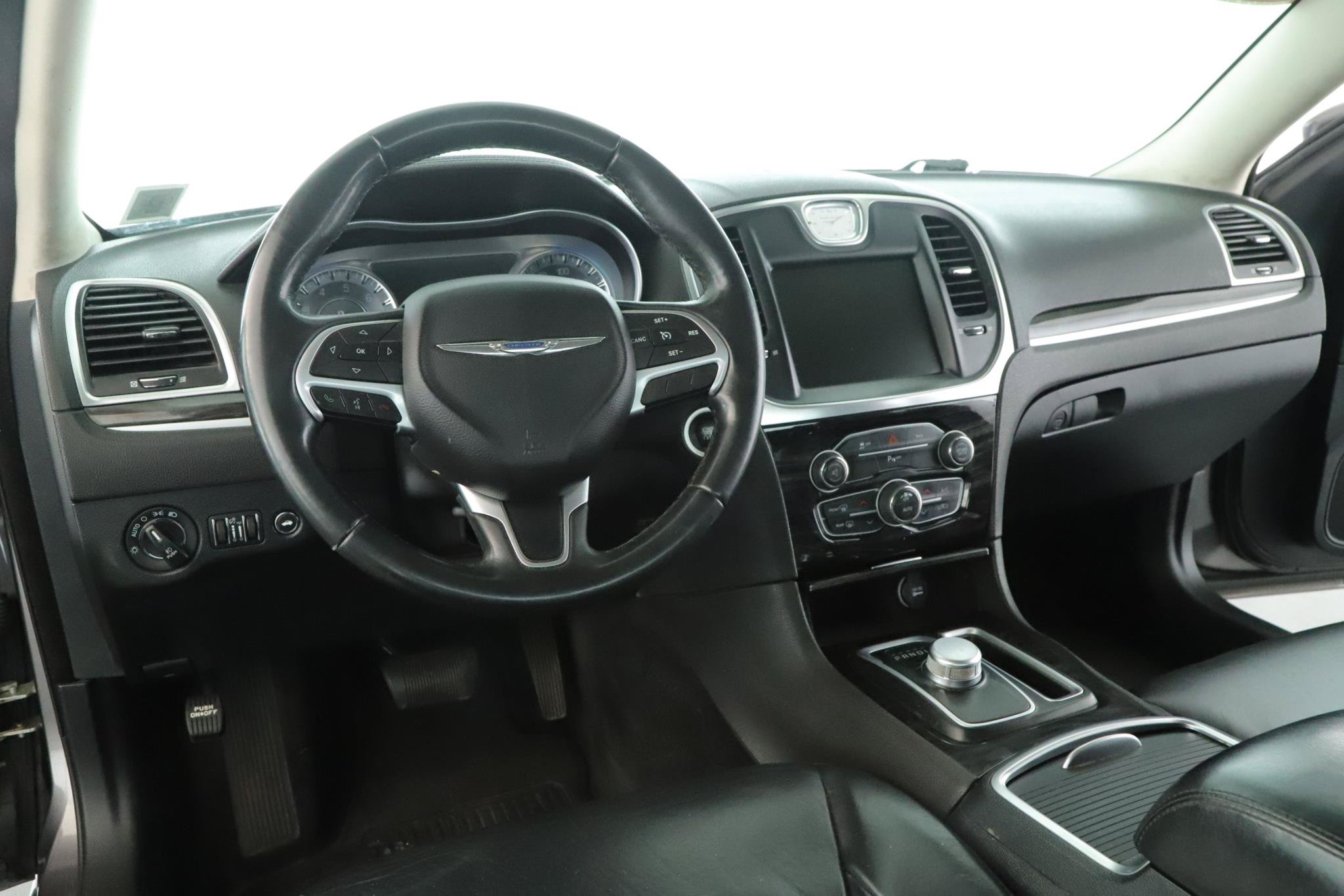 Used 2015 Chrysler 300 Limited w/ 300 Premium Group AWD/4WD image 2