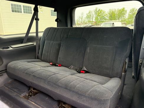 Used 2000 Ford Excursion XLT AWD/4WD image 12
