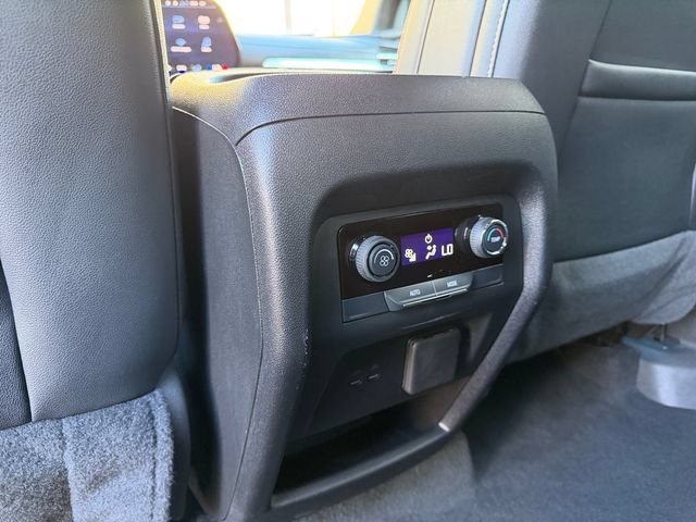 Certified 2025 Chevrolet Traverse Z71 AWD/4WD image 29
