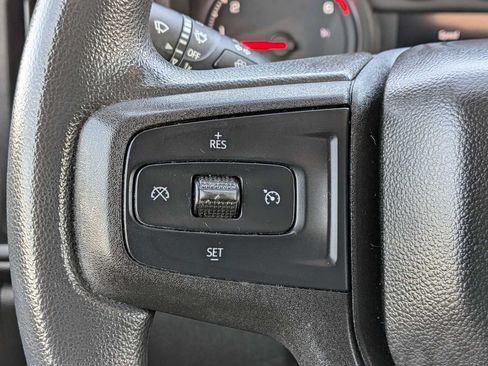 Used 2021 Chevrolet Silverado 1500 Custom Trail Boss AWD/4WD image 23