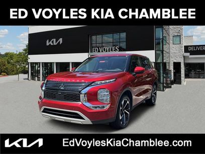 Used 2023 Mitsubishi Outlander SE