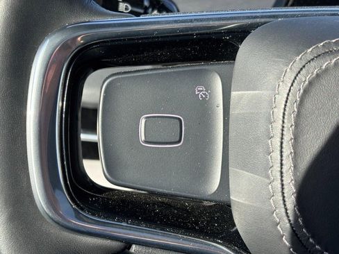 New 2025 Lincoln Navigator L Reserve w/ Jet Appearance Package image 19