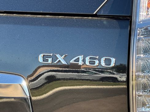 Certified 2023 Lexus GX 460 Premium w/ Premium Package AWD/4WD image 32