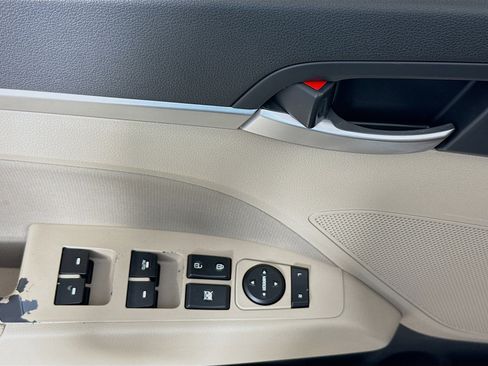 Used 2020 Hyundai Elantra Value Edition image 20
