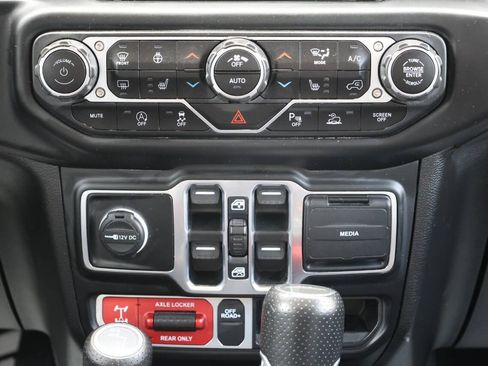 Used 2021 Jeep Gladiator Mojave AWD/4WD image 21