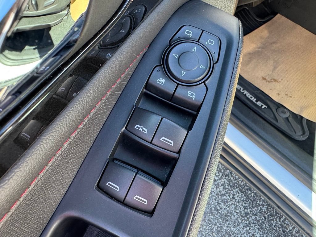Certified 2023 Chevrolet Traverse RS AWD/4WD image 10