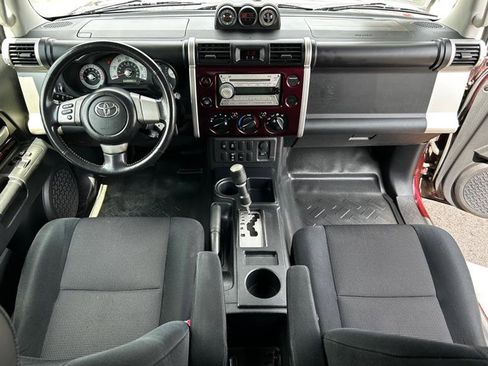 Used 2007 Toyota FJ Cruiser 2WD image 30