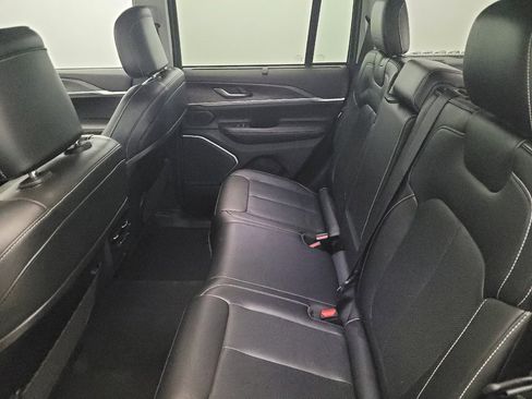 Used 2022 Jeep Grand Cherokee Limited 4xe w/ Luxury Tech Group II image 18