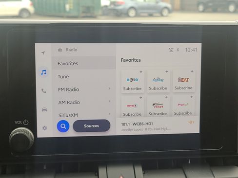 Certified 2023 Toyota RAV4 XLE w/ Convenience Package image 27