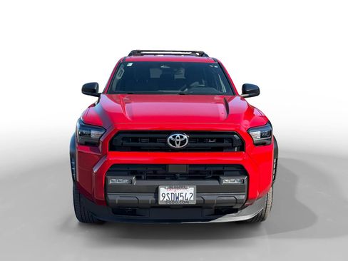 Used 2025 Toyota 4Runner SR5 image 8