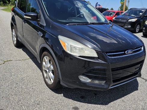 Used 2015 Ford Escape Titanium image 1