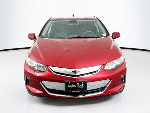 Used 2019 Chevrolet Volt LT image 2