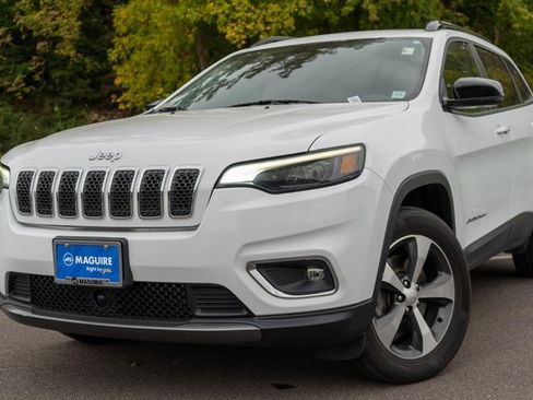 Used 2022 Jeep Cherokee Limited image 1