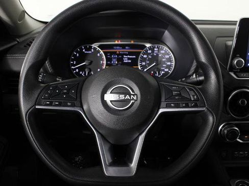 Certified 2024 Nissan Sentra SV FWD image 10