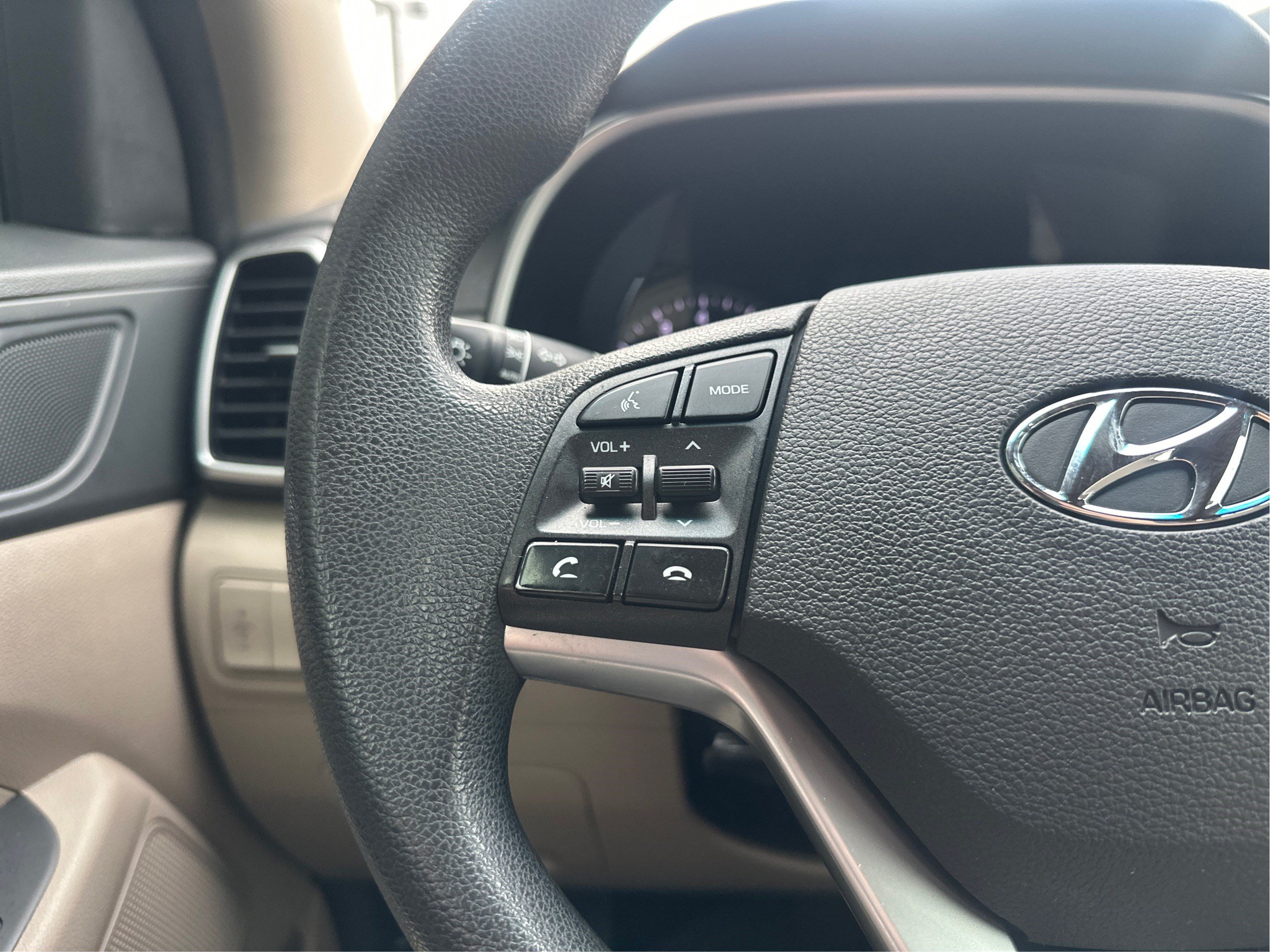 Used 2019 Hyundai Tucson SE w/ Cargo Package AWD/4WD image 30