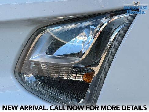 Used 2021 Chevrolet Equinox Premier w/ Redline Edition image 11