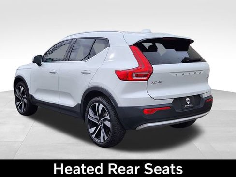 Certified 2024 Volvo XC40 B5 Plus w/ Protection Package Premier image 7