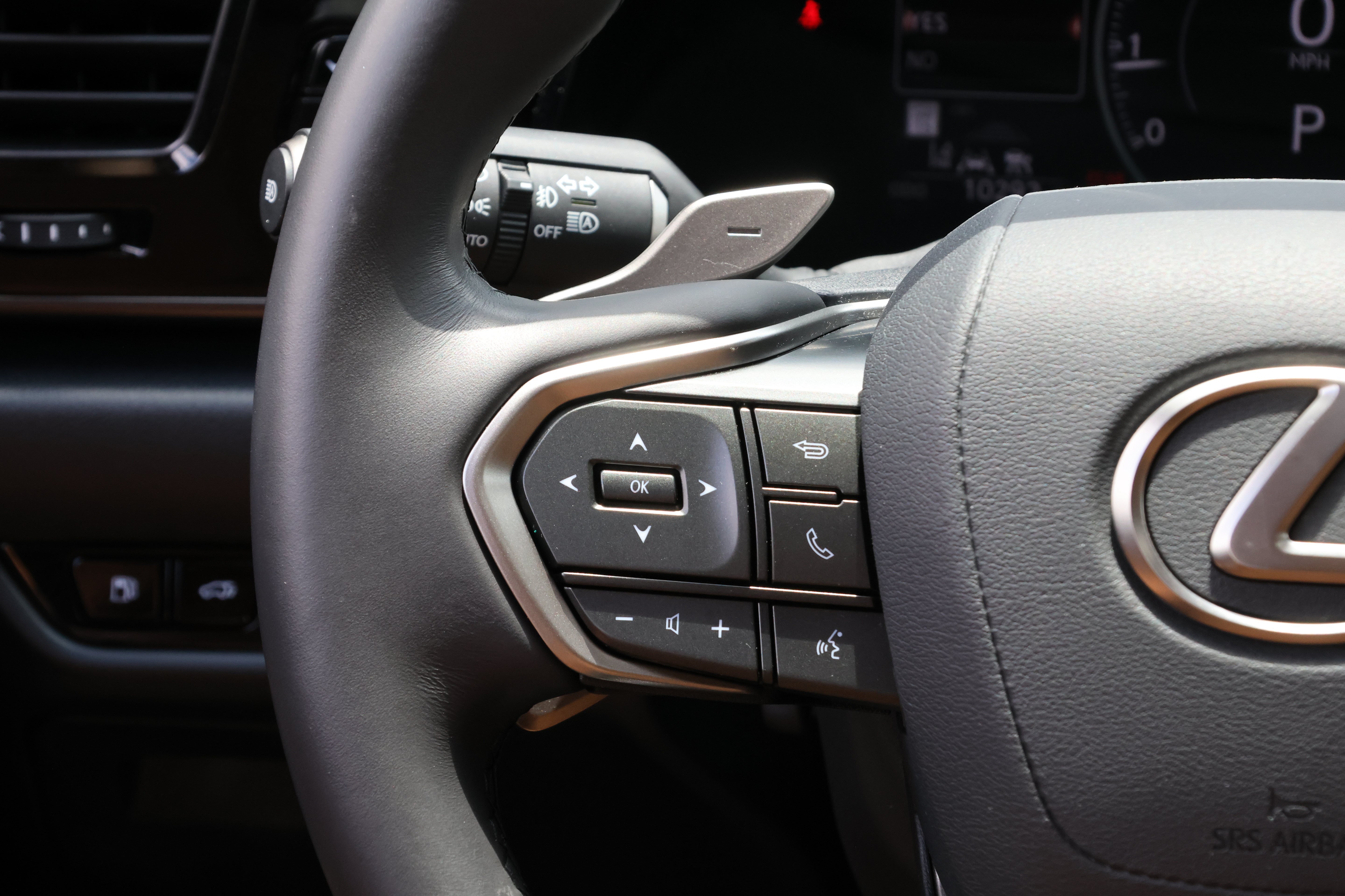 Certified 2025 Lexus NX 350 AWD w/ Accessory Package (K3) image 32