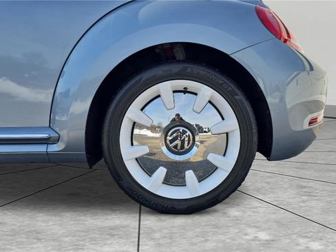 Used 2019 Volkswagen Beetle 2.0T Final Edition SEL image 33