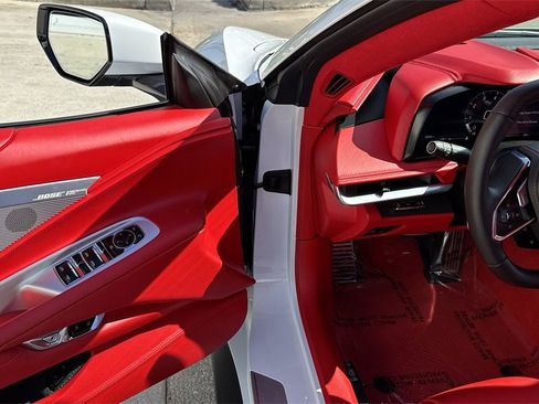 Used 2023 Chevrolet Corvette Stingray Premium Conv w/ 3LT image 18