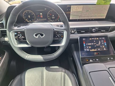Used 2025 INFINITI QX80 Sensory AWD/4WD image 22
