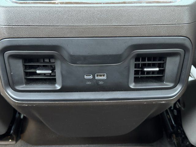Used 2025 Chevrolet Silverado 1500 LT Trail Boss w/ Convenience Package II AWD/4WD image 30
