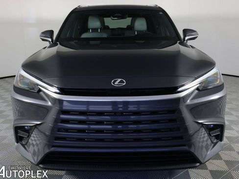 Used 2025 Lexus TX 350 FWD w/ Technology Package image 2
