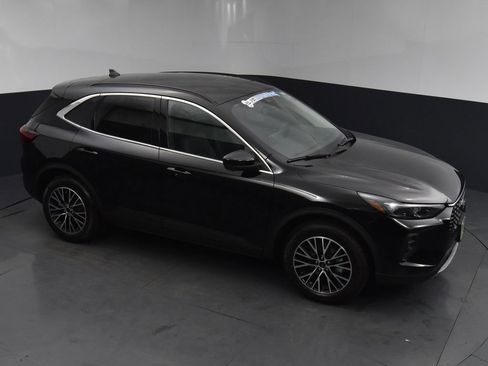 New 2024 Ford Escape SE w/ PHEV Premium Package image 41