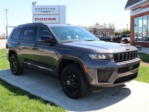 New 2026 Jeep Grand Cherokee L 4WD image 4