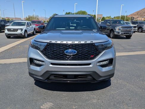 Used 2023 Ford Explorer ST w/ Equipment Group 401A AWD/4WD image 9