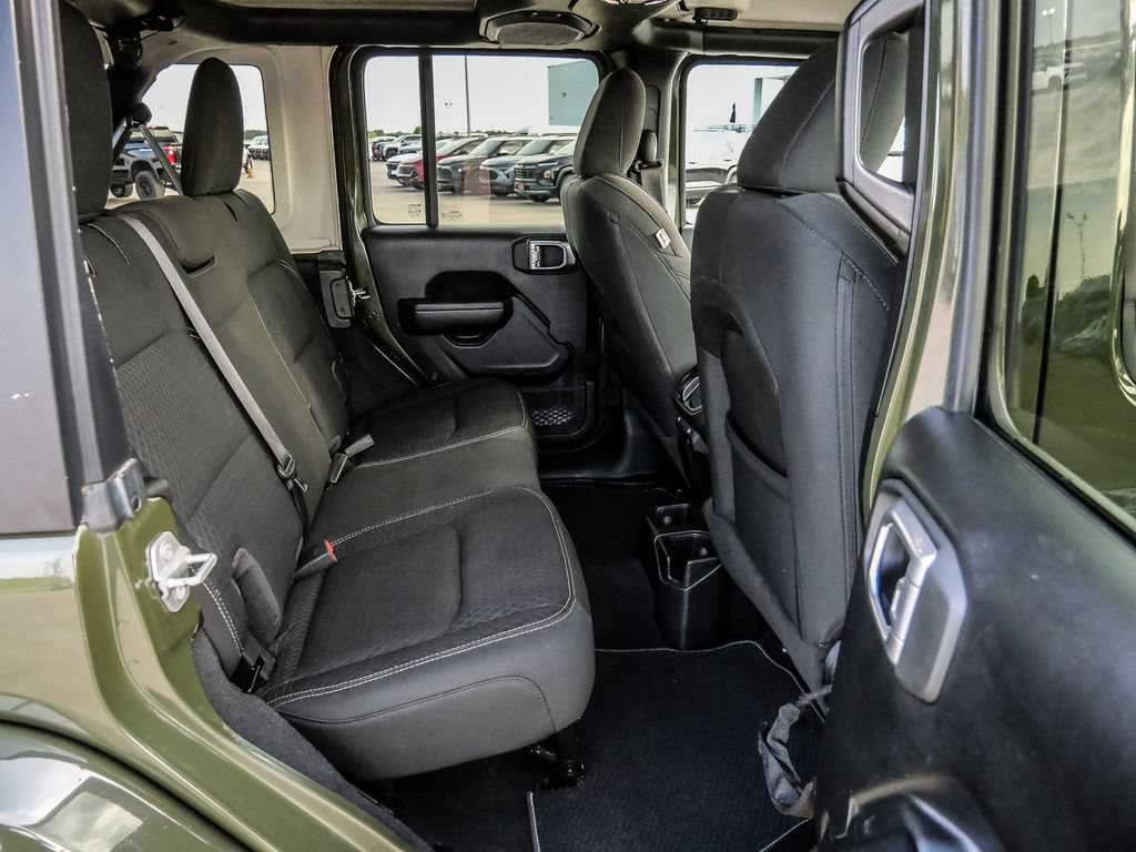 Used 2021 Jeep Wrangler Unlimited Sport AWD/4WD image 22